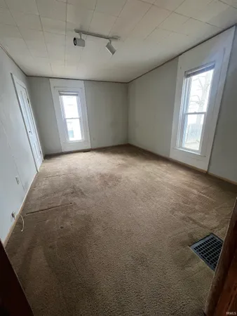 $154,000 | 205 East Craig Street, Ossian, IN 46777