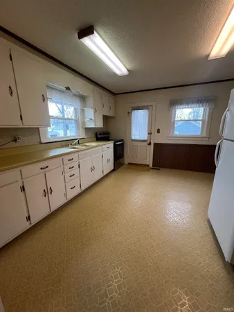 $154,000 | 205 East Craig Street, Ossian, IN 46777