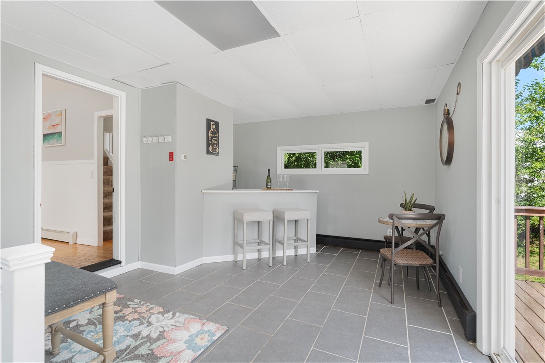 785 Main Avenue Warwick, RI 02886 - Photo 16 of 37