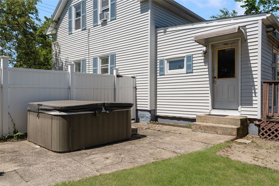 785 Main Avenue Warwick, RI 02886 - Photo 32 of 37