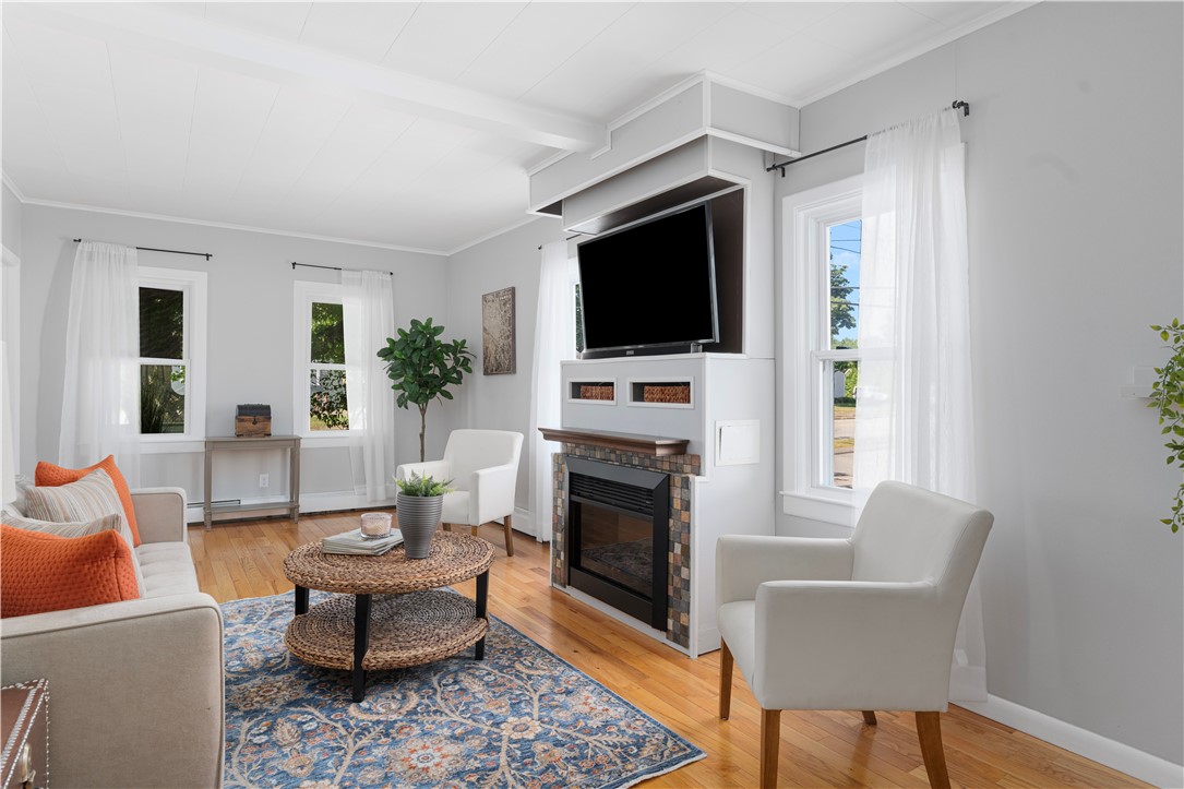 785 Main Avenue Warwick, RI 02886 - Photo 4 of 37