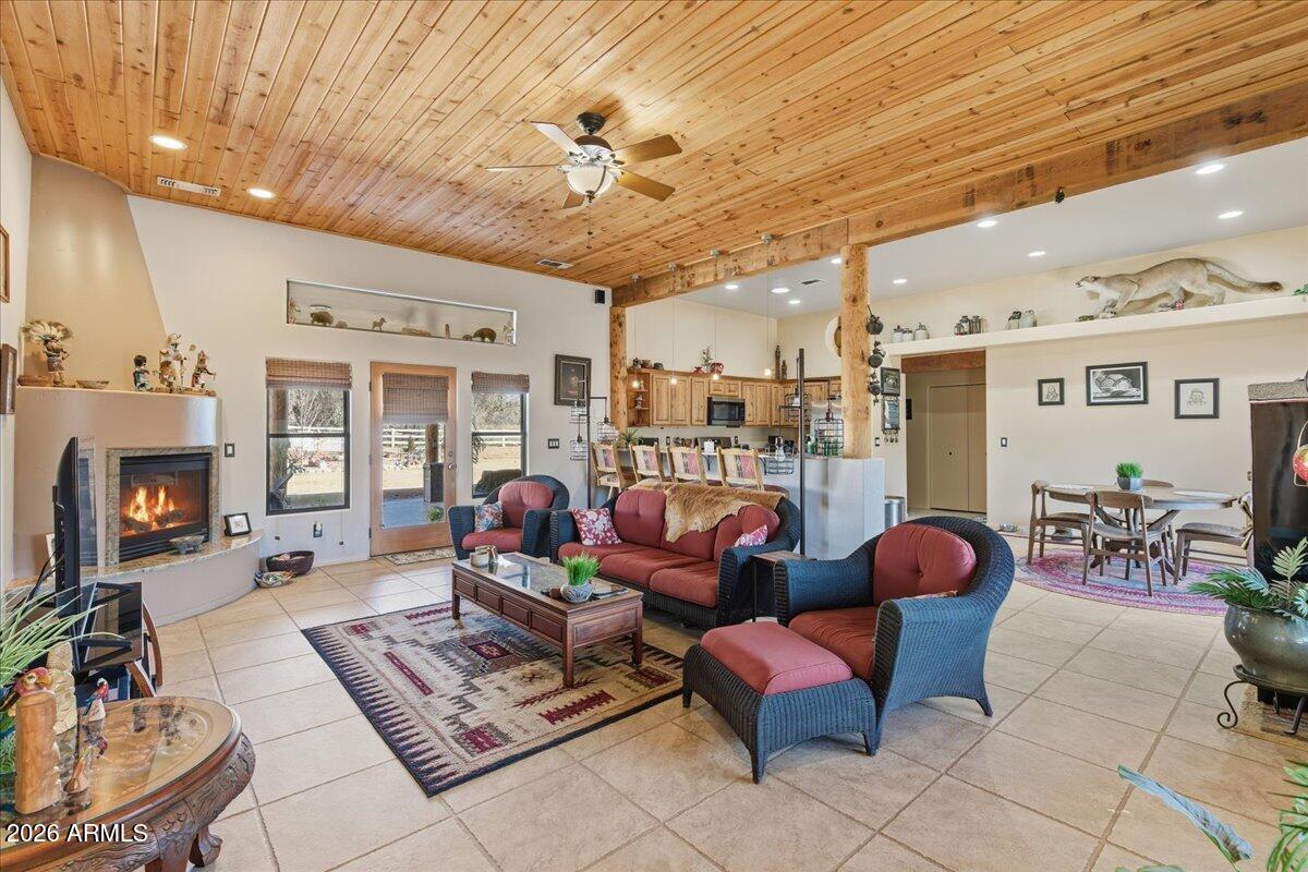 4605 Caughran Road Camp Verde, AZ 86322 - Photo 18 of 34 10-Living Room & Kitchen