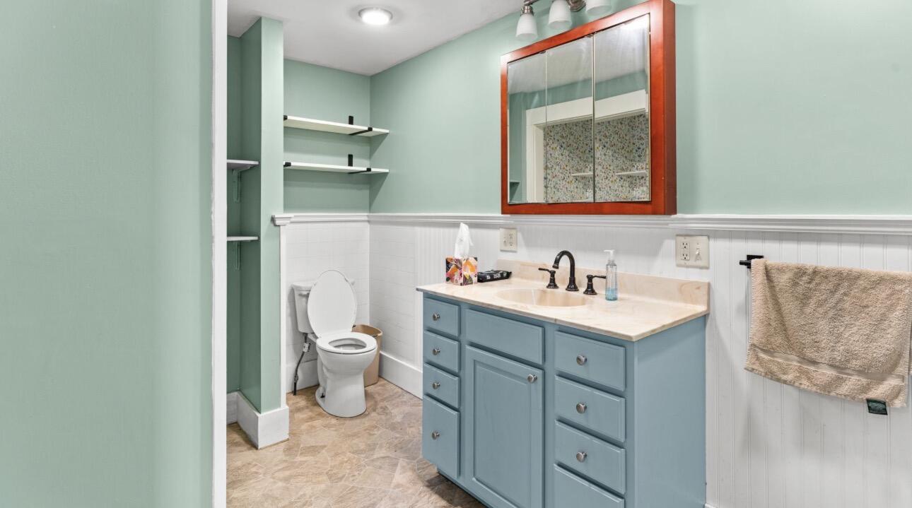 328 Town Farm Road Farmington, ME 04938 - Photo 6 of 40 IMG_5128