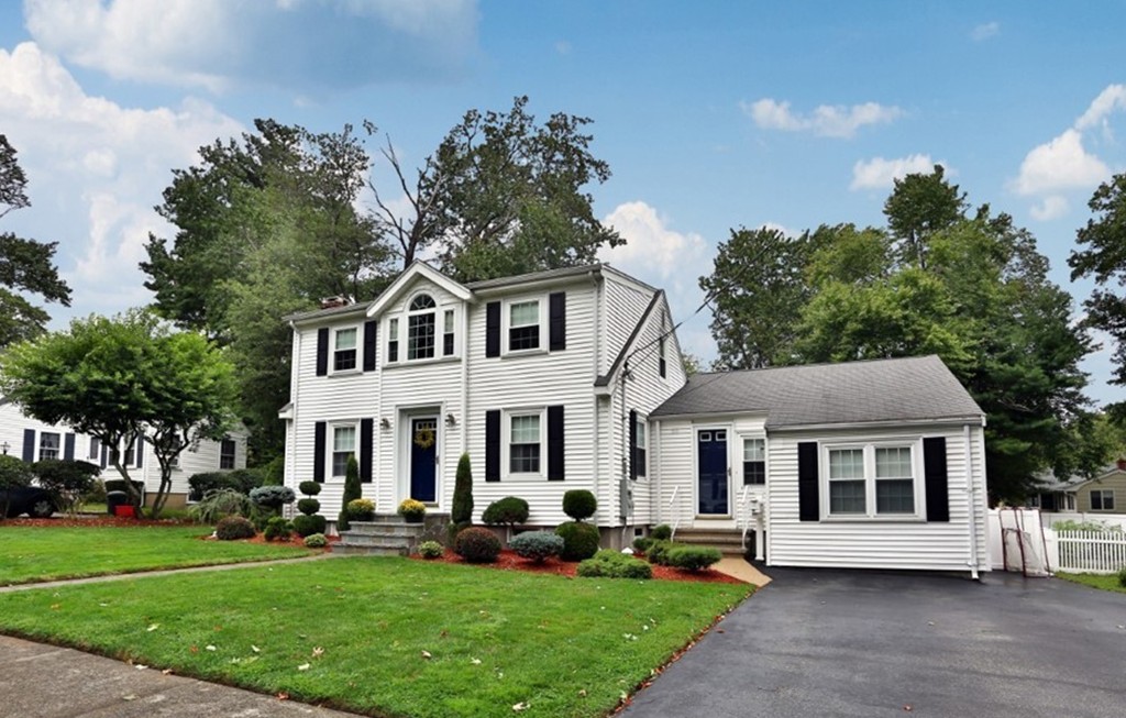 55 Springvale Road Reading, MA 01867 - Photo 1 of 30 Gallery Image 1