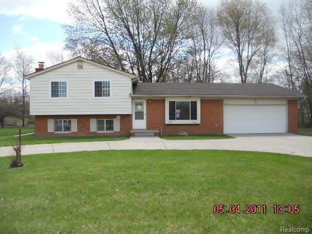 35057 Beverly Road Romulus, MI 48174 - Photo 1 of 11 35057 Beverly front