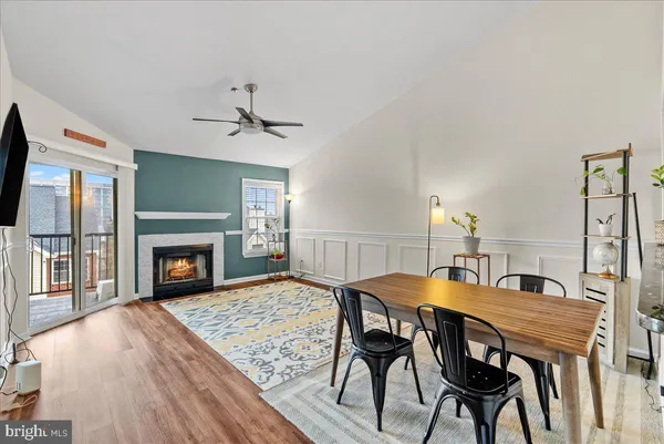 $2,150 | 3311 Wyndham Circle, Unit 4200, Alexandria, VA 22302