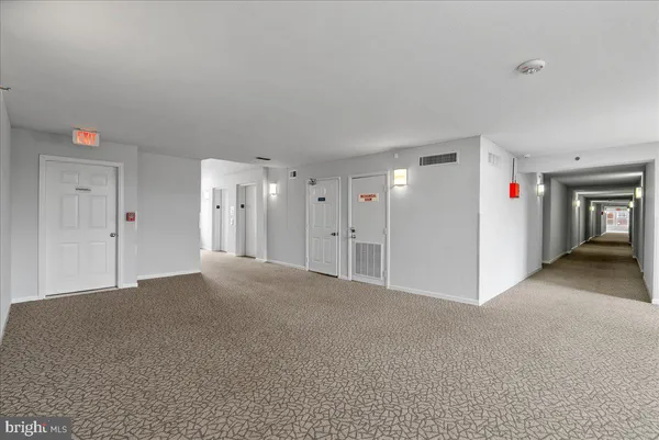$2,150 | 3311 Wyndham Circle, Unit 4200, Alexandria, VA 22302