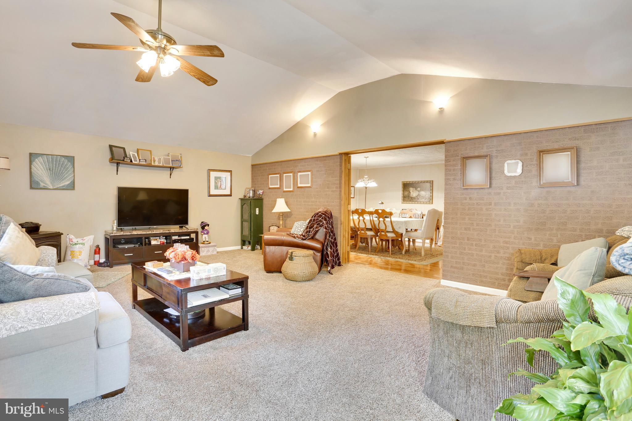 7916 Central Road Pasadena, MD 21122 - Photo 23 of 26 Family Room