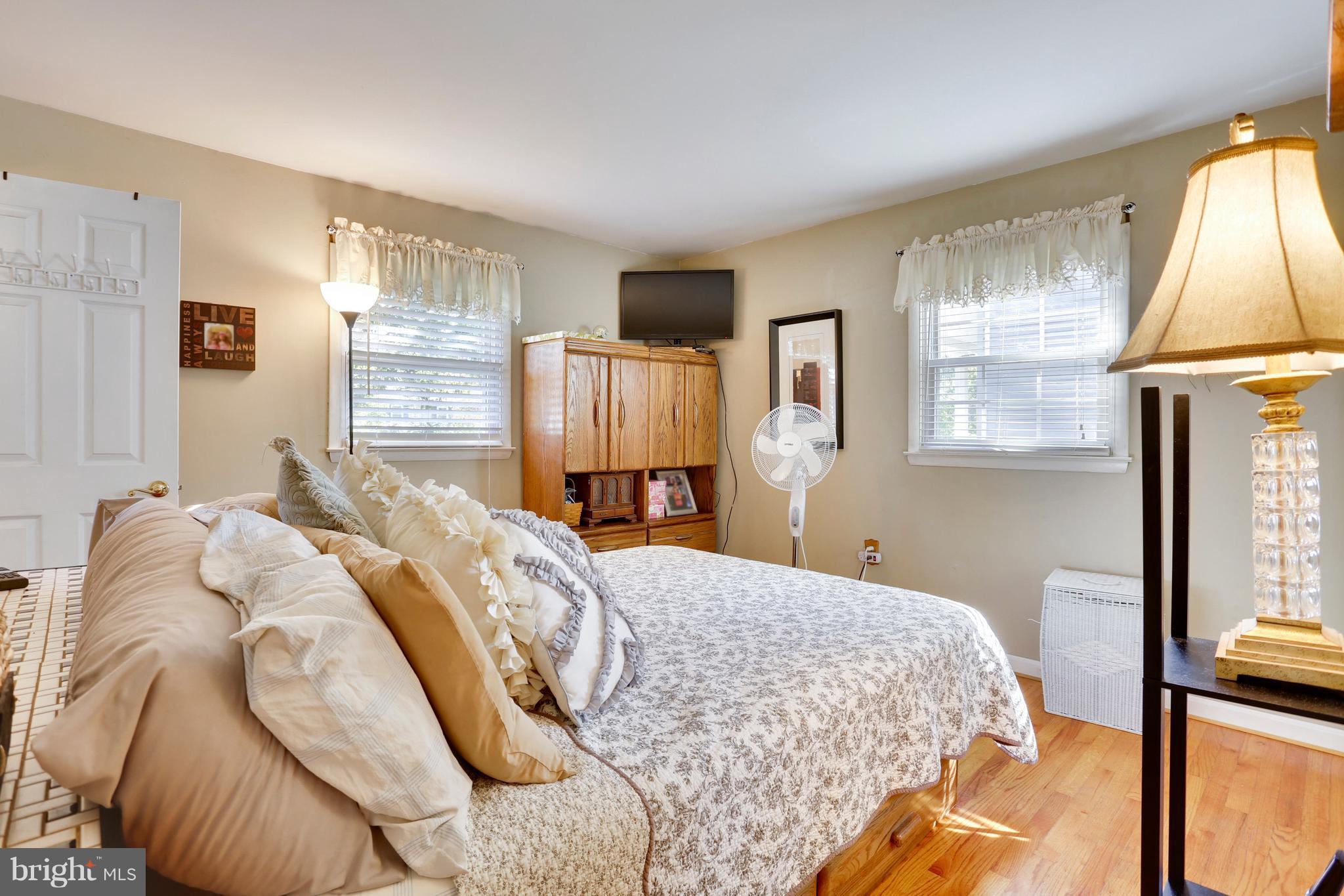 7916 Central Road Pasadena, MD 21122 - Photo 24 of 26 Bedroom