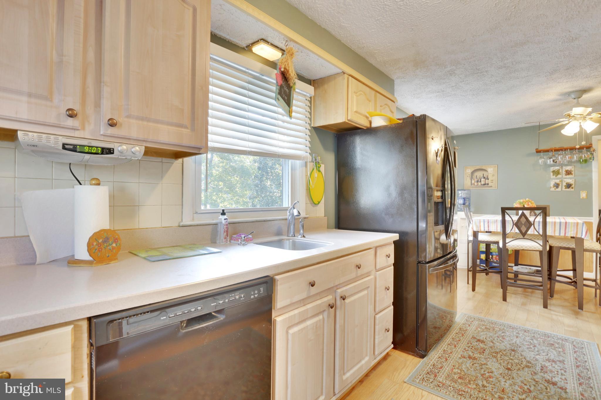 7916 Central Road Pasadena, MD 21122 - Photo 5 of 26 Kitchen