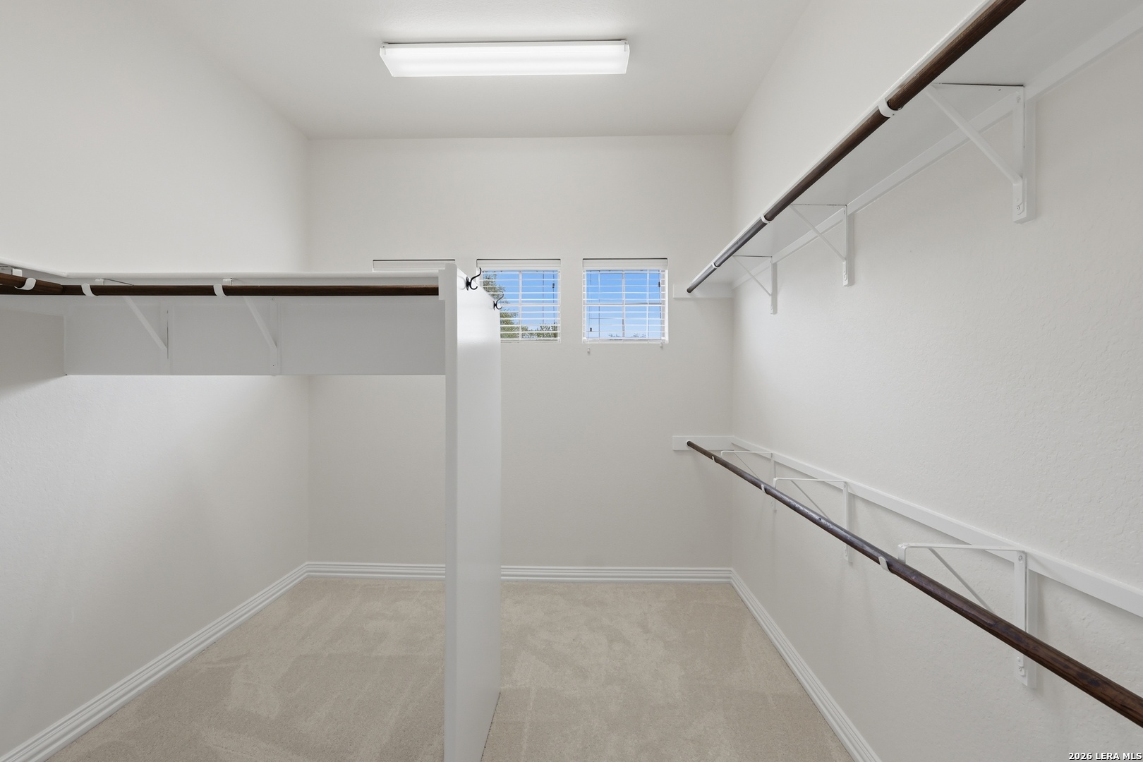 8919 Comanche Pth Garden Ridge, TX 78266 - Photo 20 of 46