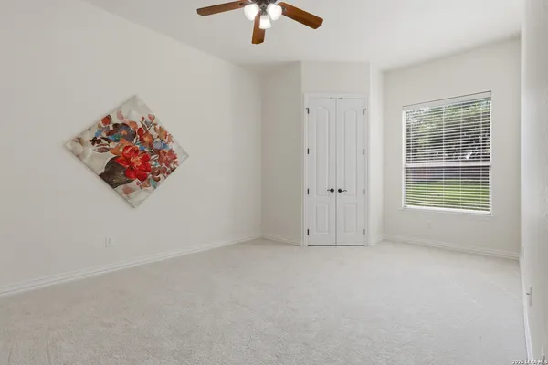 $759,000 | 8919 Comanche Pth, Garden Ridge, TX 78266