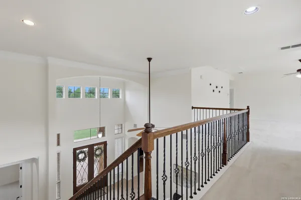 $759,000 | 8919 Comanche Pth, Garden Ridge, TX 78266