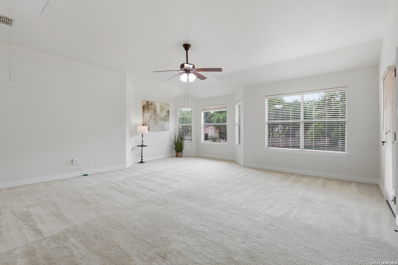 8919 Comanche Pth Garden Ridge, TX 78266 - Photo 32 of 46