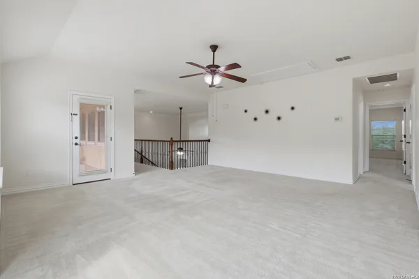 $759,000 | 8919 Comanche Pth, Garden Ridge, TX 78266