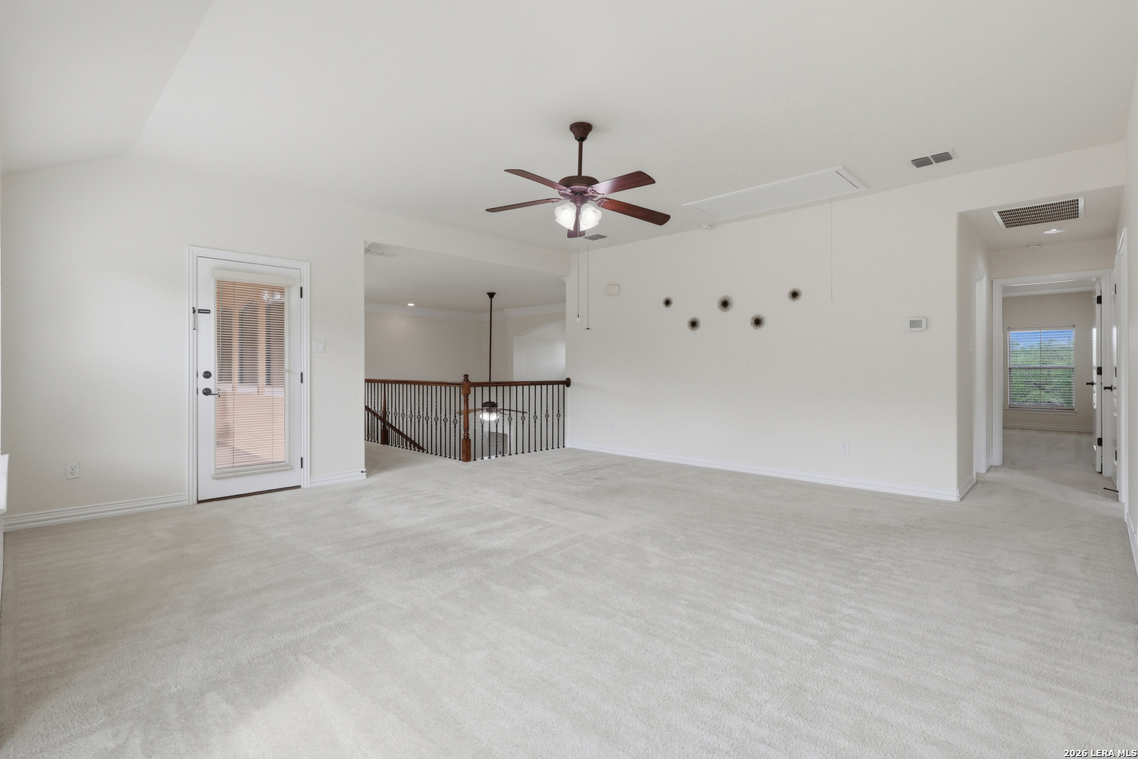 8919 Comanche Pth Garden Ridge, TX 78266 - Photo 33 of 46