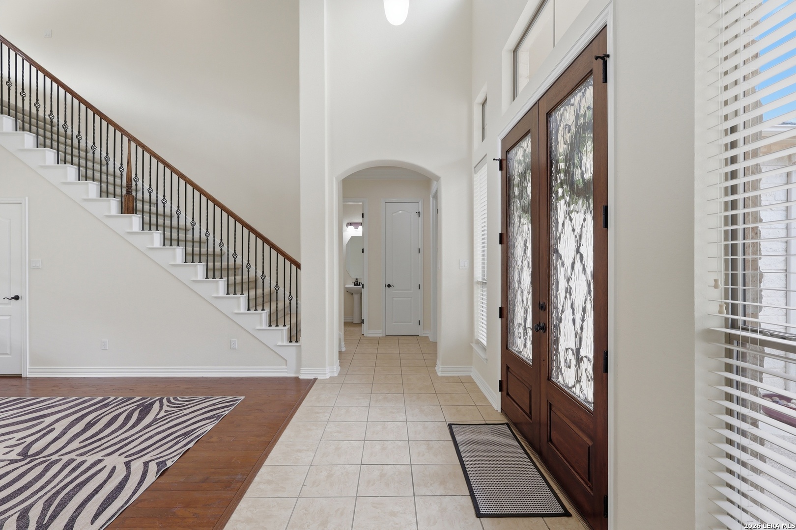 8919 Comanche Pth Garden Ridge, TX 78266 - Photo 5 of 46