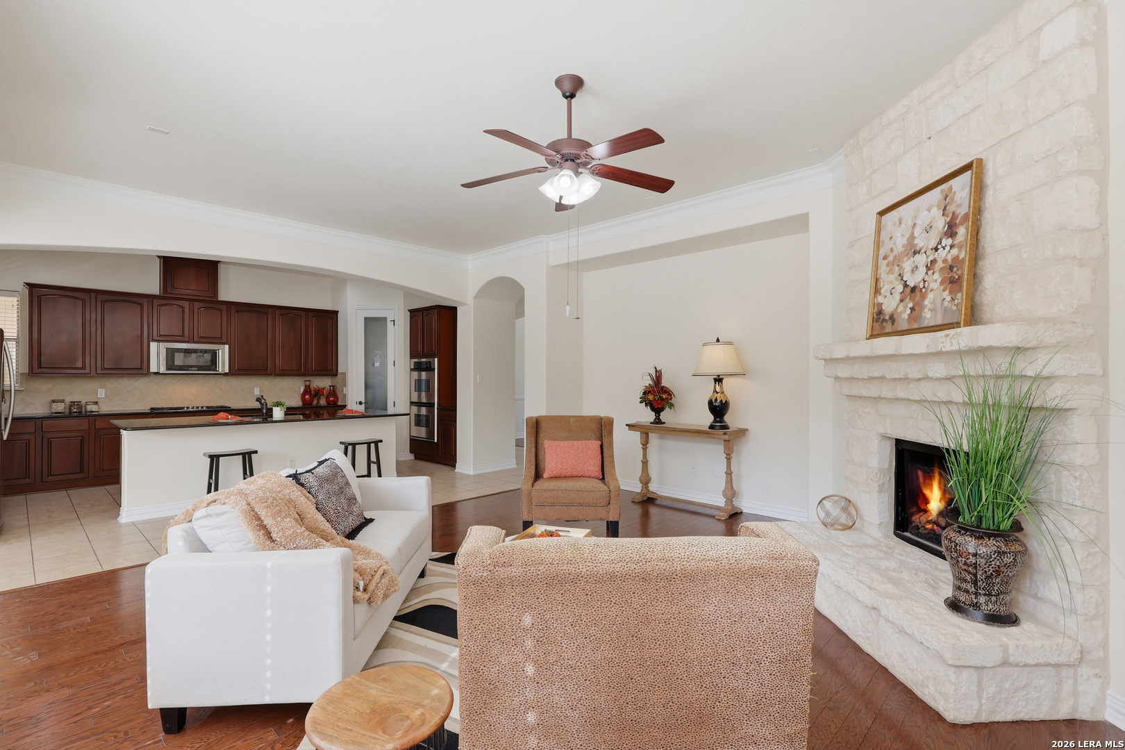 8919 Comanche Pth Garden Ridge, TX 78266 - Photo 9 of 46