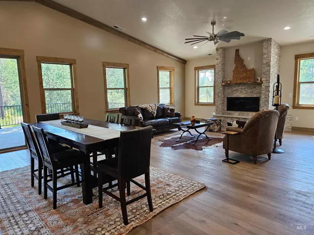 $1,675,000 | 12930 Dawn Drive, Donnelly, ID 83615