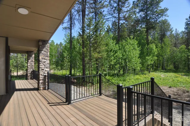 $1,675,000 | 12930 Dawn Drive, Donnelly, ID 83615