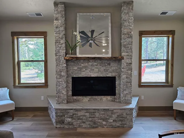 $1,675,000 | 12930 Dawn Drive, Donnelly, ID 83615