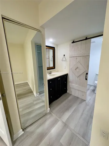 $2,550 | 1715 Whitehall Drive, Unit 201, Davie, FL 33324