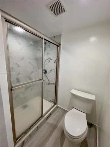 $2,550 | 1715 Whitehall Drive, Unit 201, Davie, FL 33324