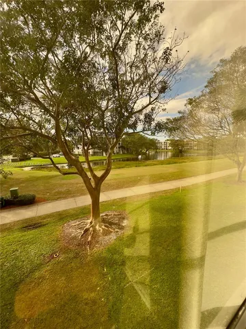 $2,550 | 1715 Whitehall Drive, Unit 201, Davie, FL 33324