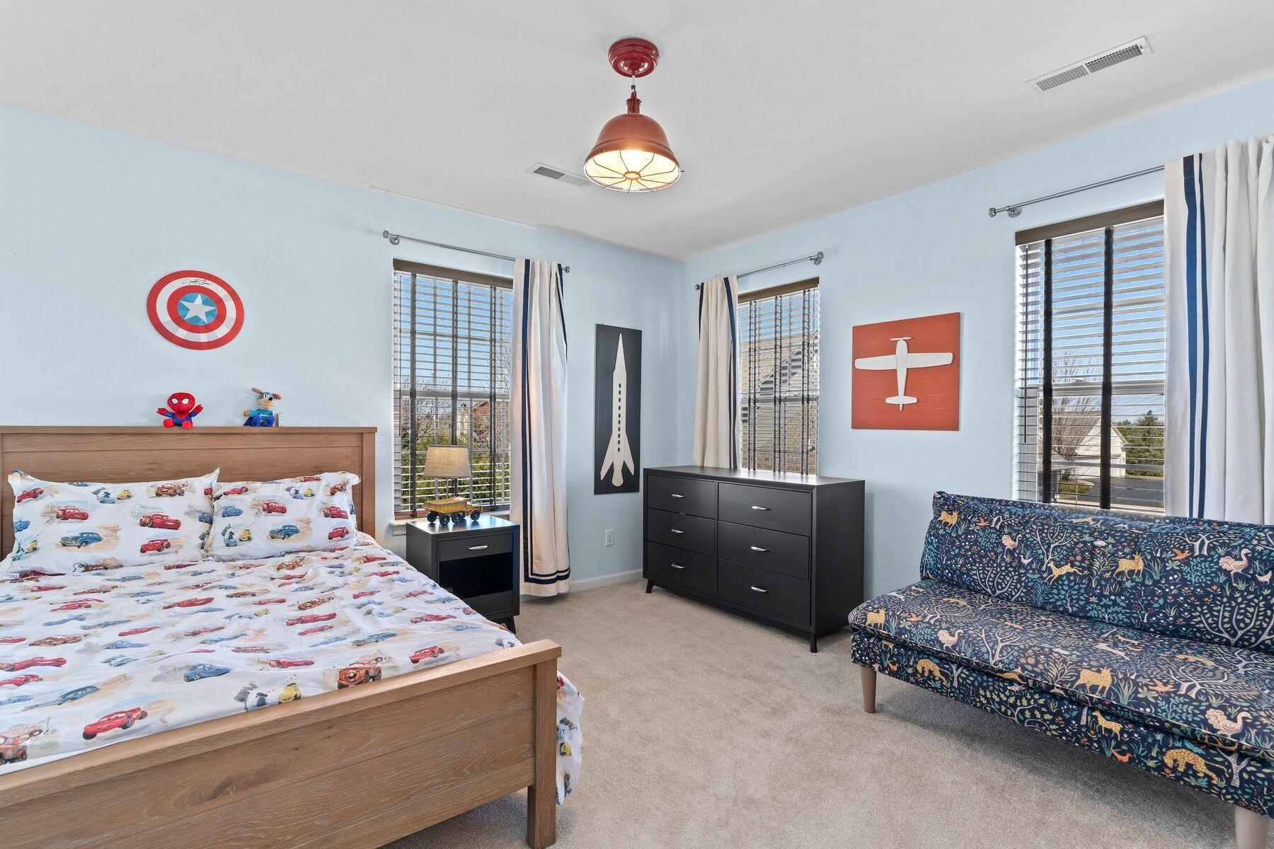 1866 River Lakes Road South Oconomowoc, WI 53066 - Photo 25 of 41 Bedroom 4