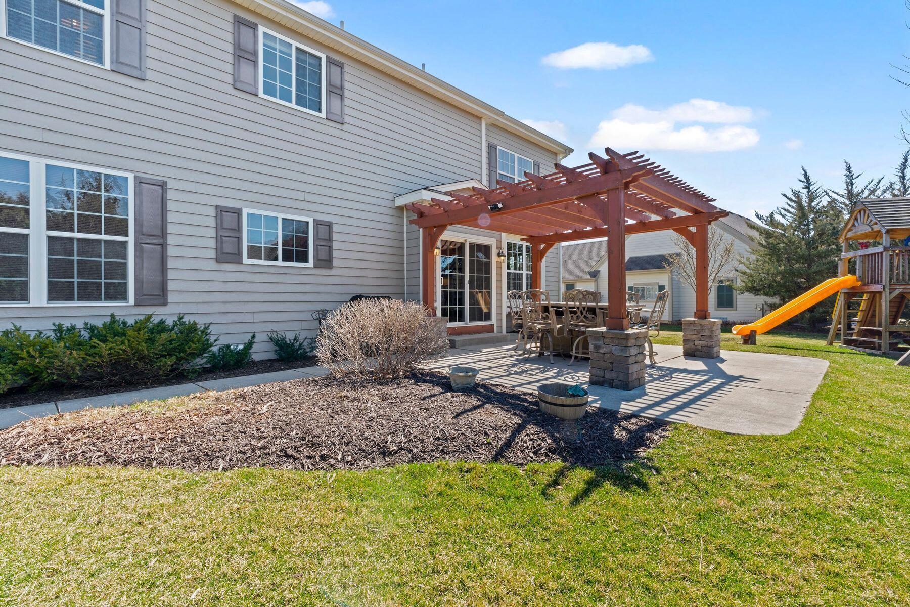 1866 River Lakes Road South Oconomowoc, WI 53066 - Photo 35 of 41 Great Outdoor Living