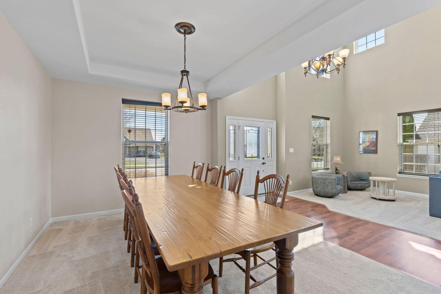 1866 River Lakes Road South Oconomowoc, WI 53066 - Photo 5 of 41 Dining Room