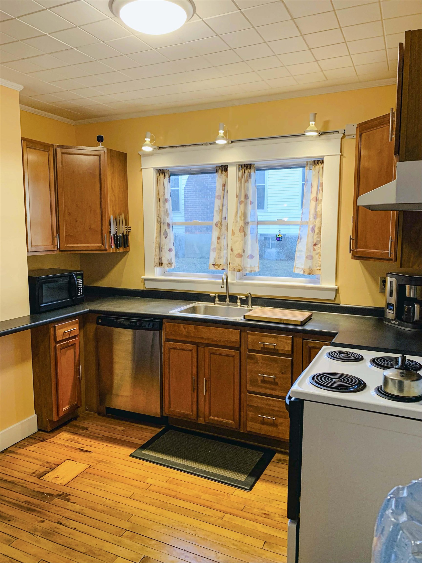12 Roberts Avenue Rutland, VT 05701 - Photo 26 of 38 Gallery Image 26