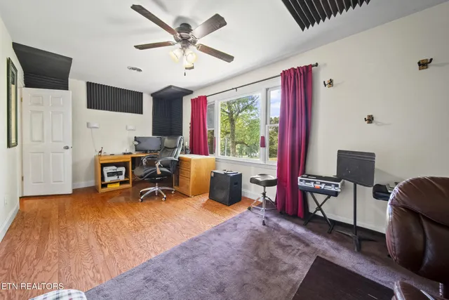 $499,900 | 3447 Mountain View Lane, Baneberry, TN 37890