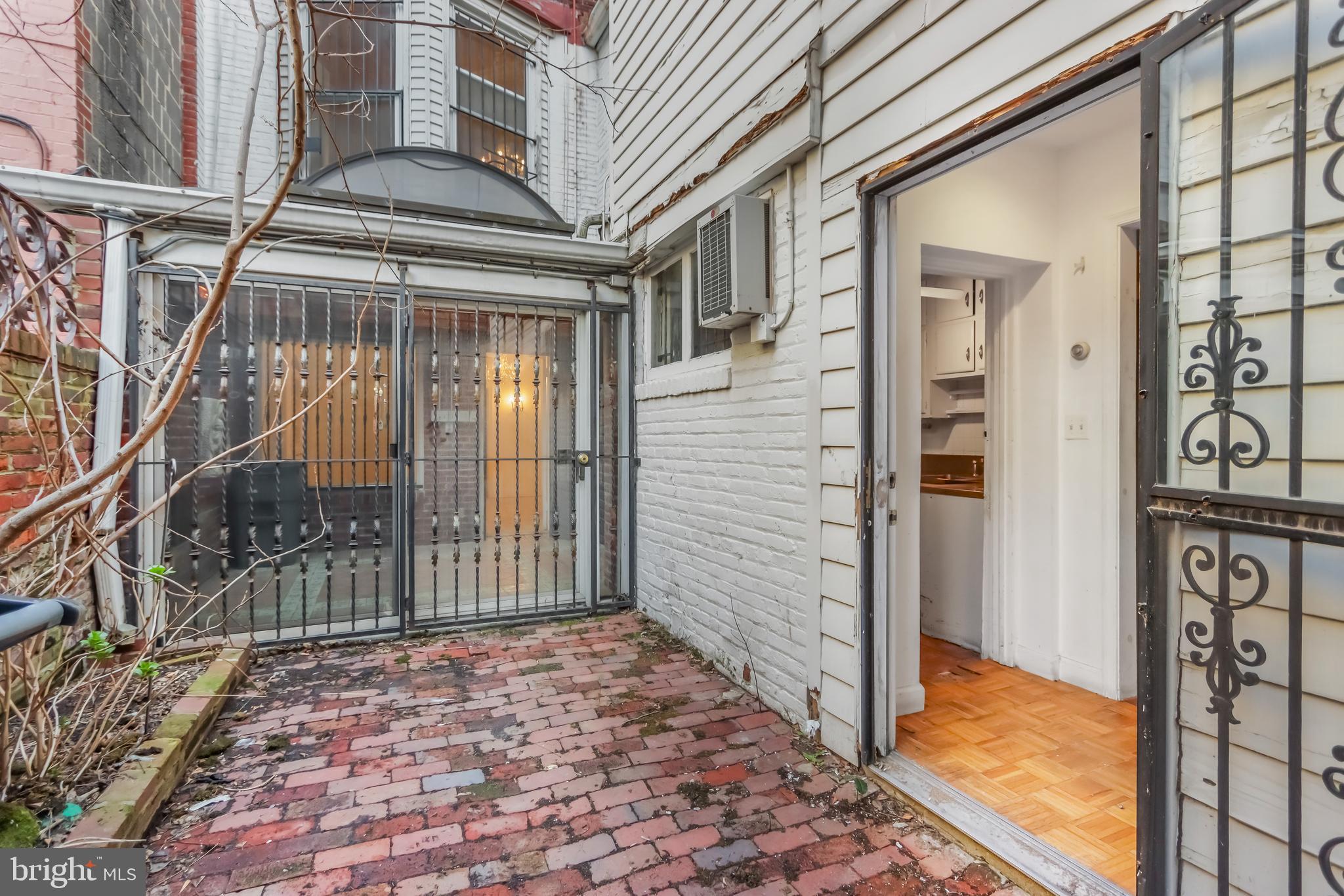 1312 19th Street Northwest Washington, DC 20036 - Photo 12 of 26