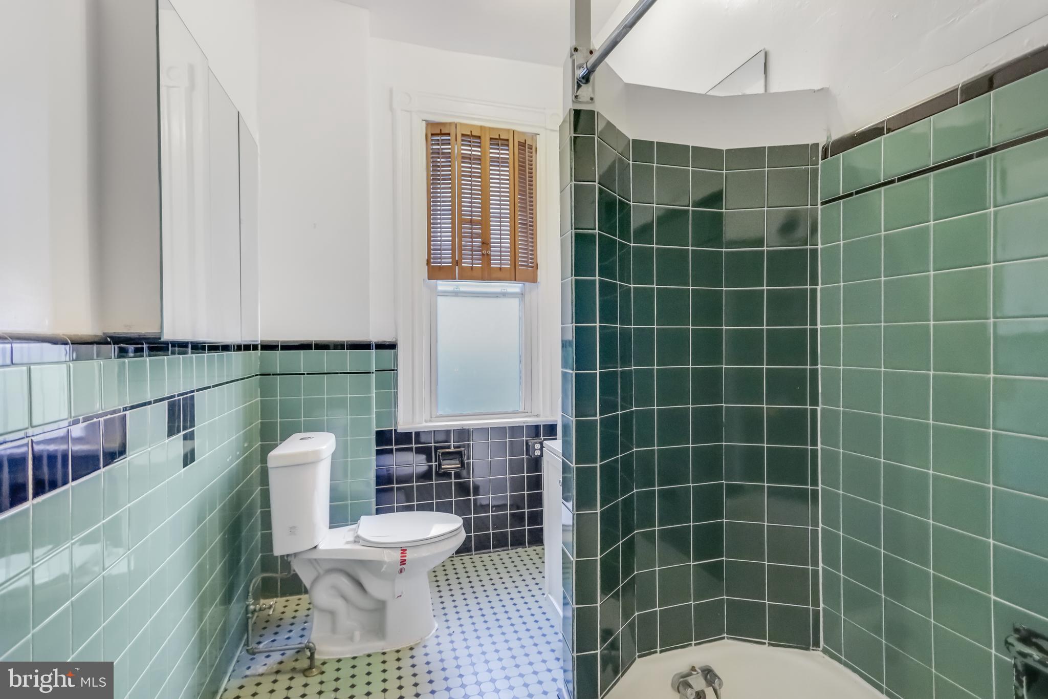 1312 19th Street Northwest Washington, DC 20036 - Photo 20 of 26