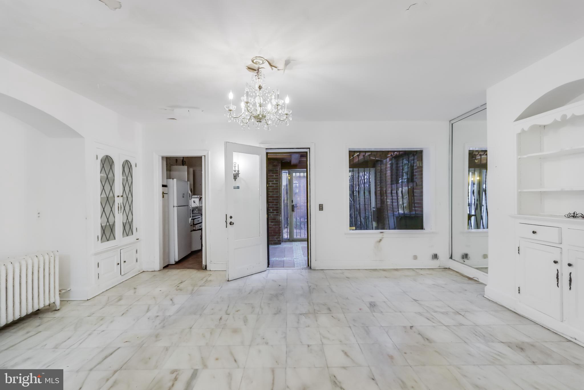 1312 19th Street Northwest Washington, DC 20036 - Photo 5 of 26