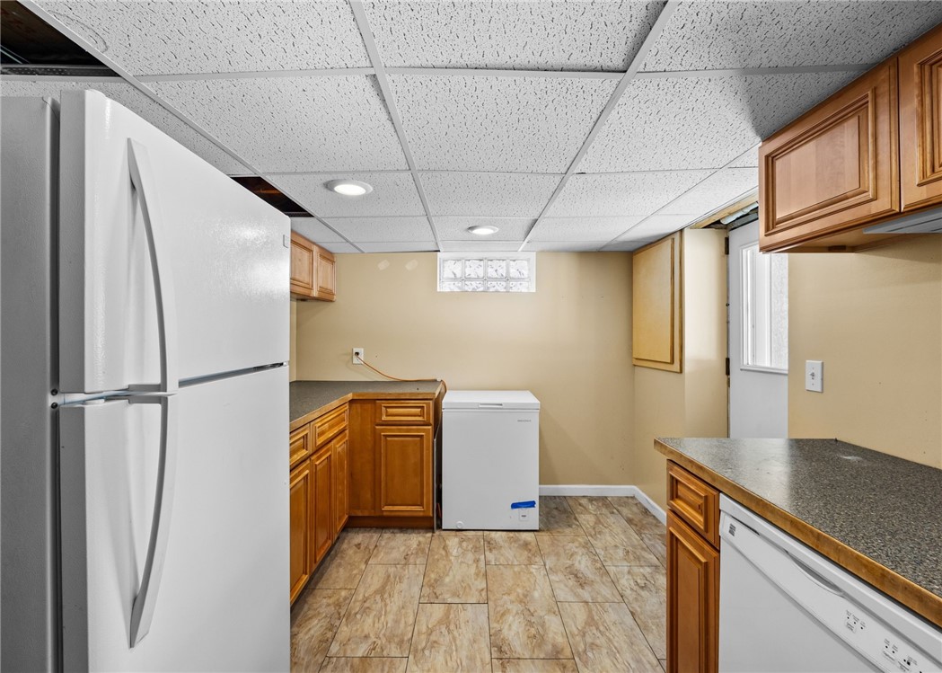 151 Harwick Road Irondequoit, NY 14609 - Photo 26 of 45