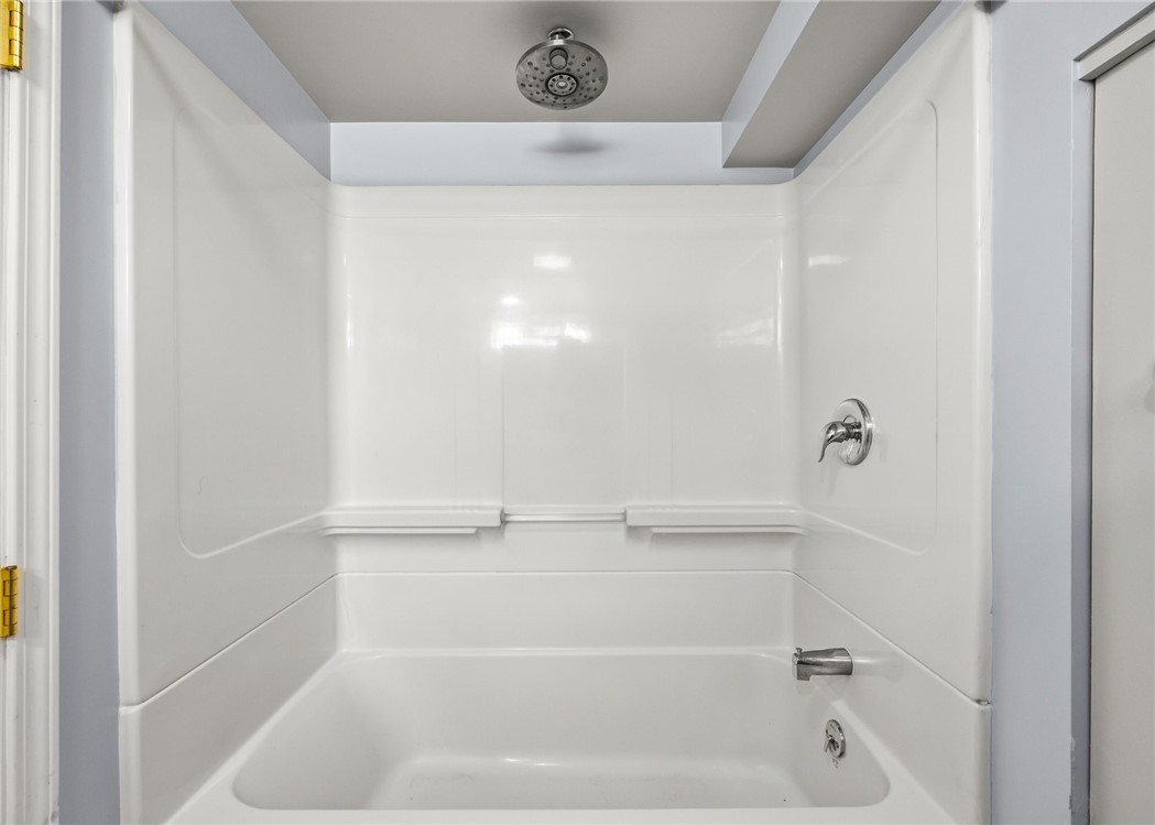 151 Harwick Road Irondequoit, NY 14609 - Photo 33 of 45