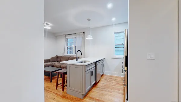 $4,500 | 86 Edwards Street, Unit 1, New Haven, CT 06511