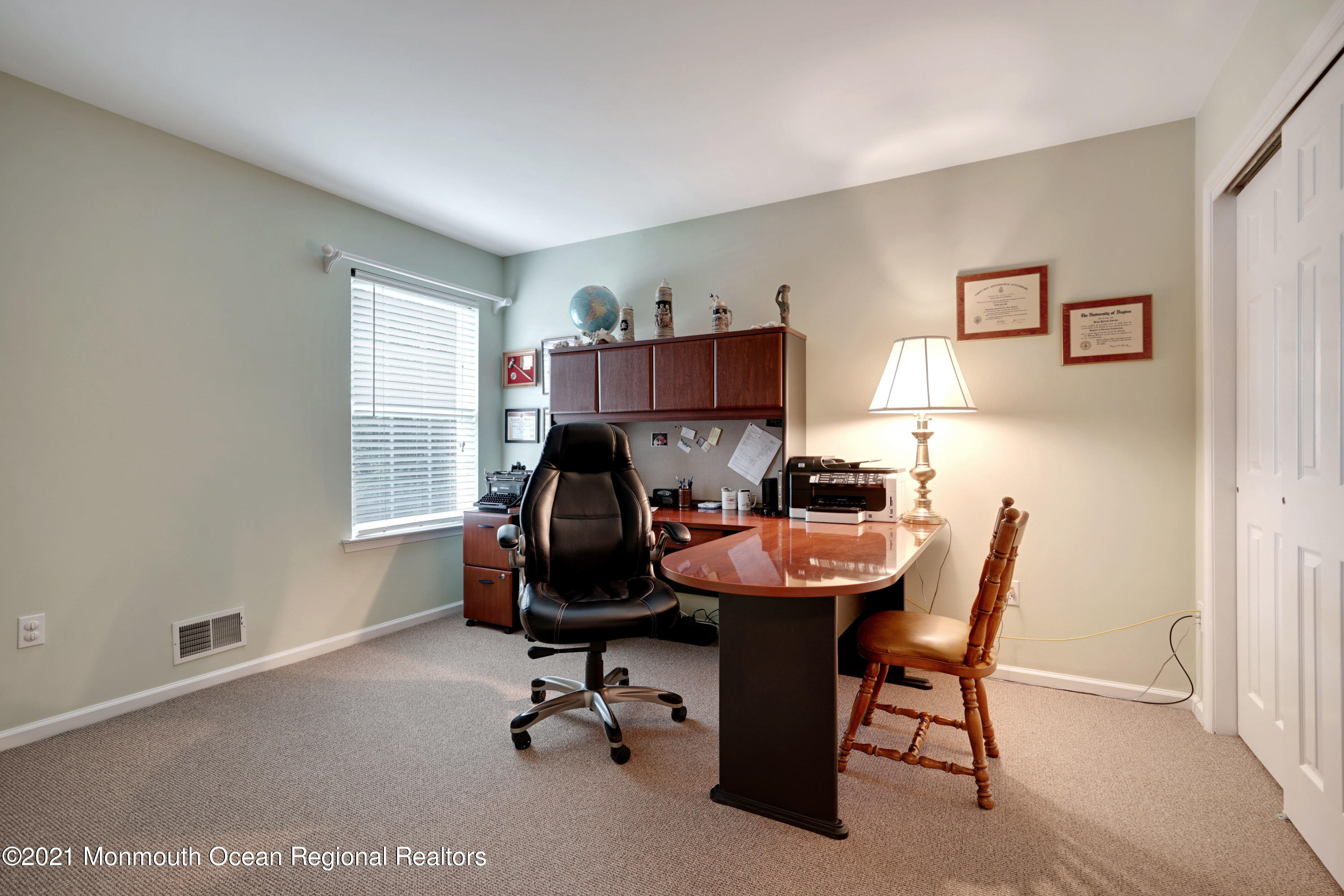 321 Meadowood Road Jackson, NJ 08527 - Photo 13 of 28 1st Floor Bedroom/ Offer