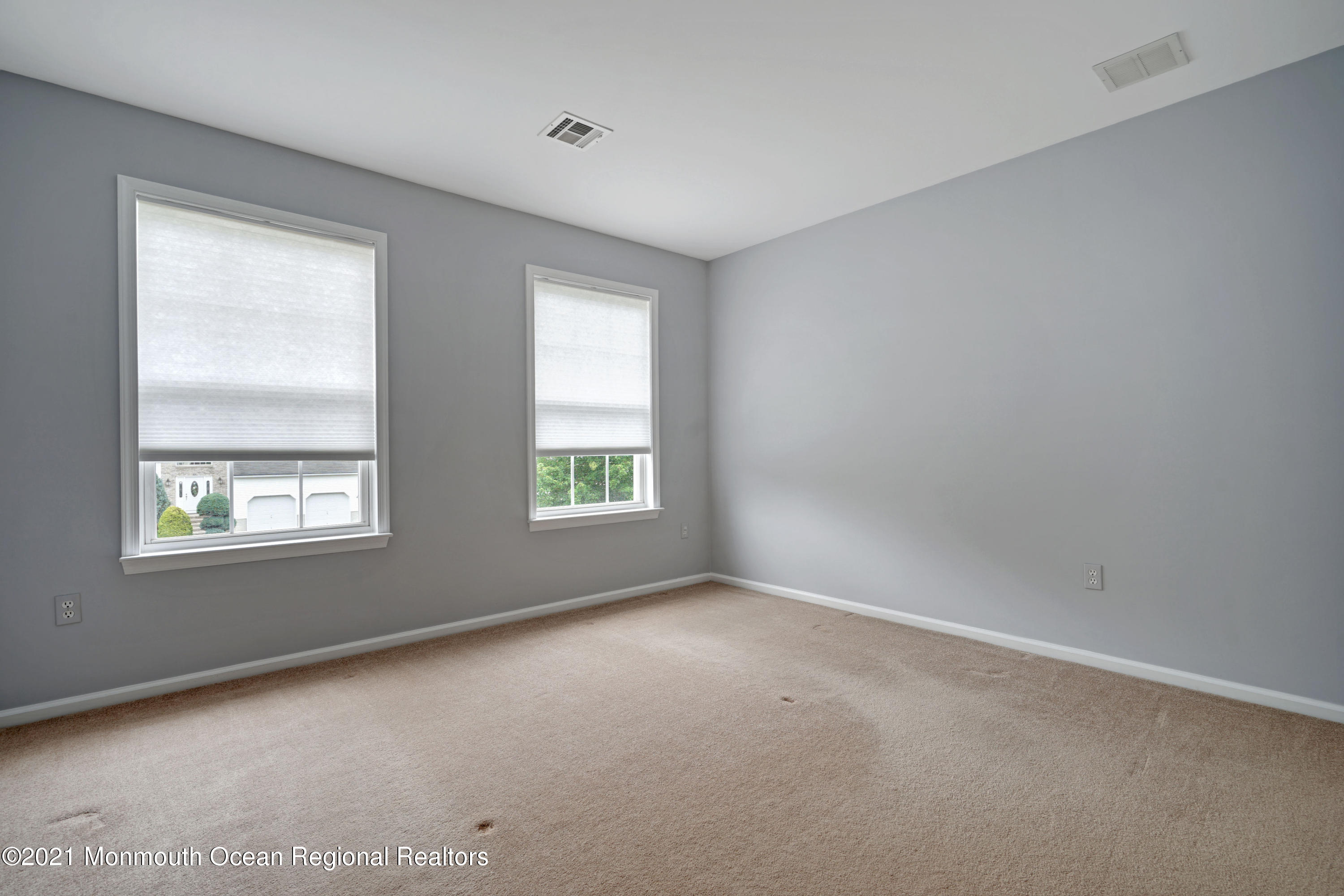 321 Meadowood Road Jackson, NJ 08527 - Photo 15 of 28 Bedroom 2