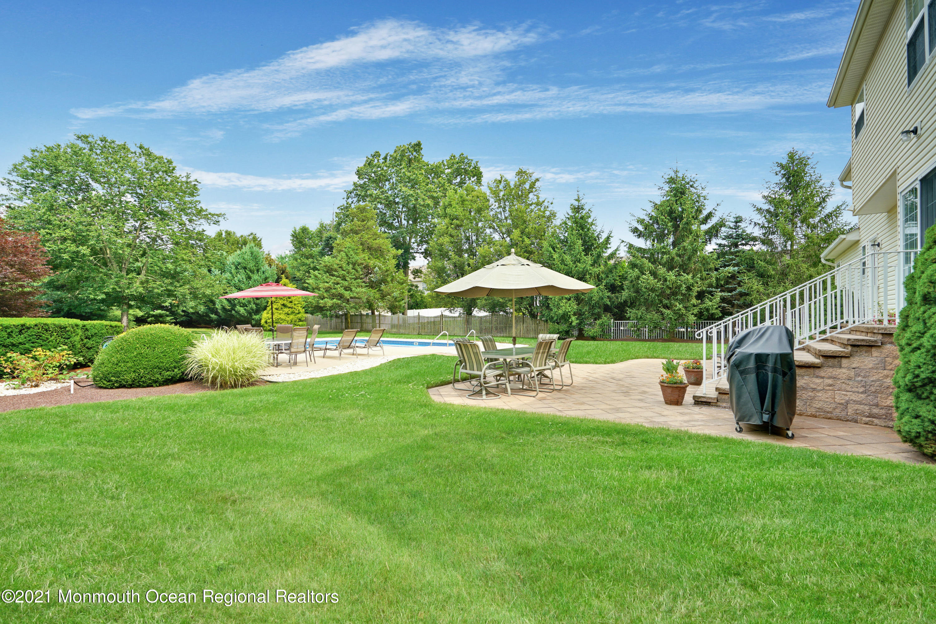 321 Meadowood Road Jackson, NJ 08527 - Photo 25 of 28 041_dsc02767-dsc02771_1