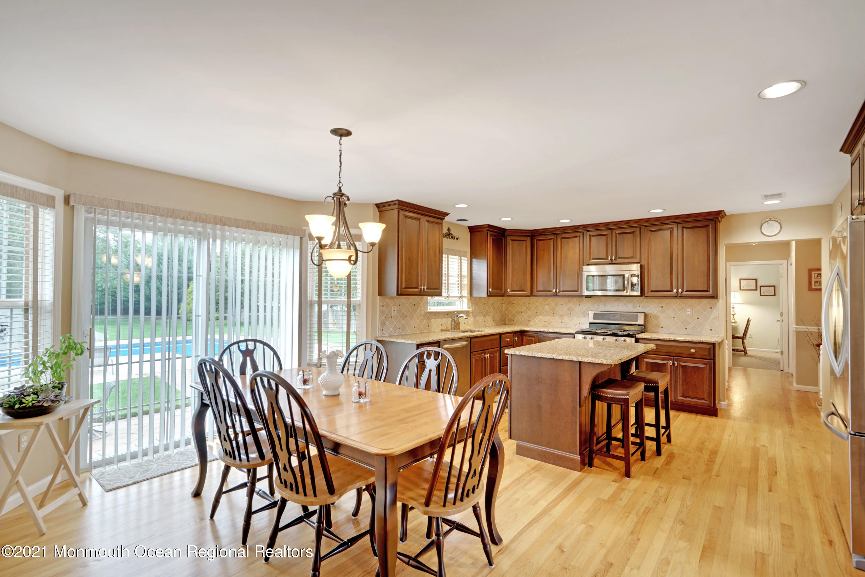 321 Meadowood Road Jackson, NJ 08527 - Photo 9 of 28 Kitchen