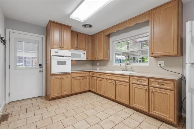 $2,150 | 1917 Sharon Road, Tallahassee, FL 32303