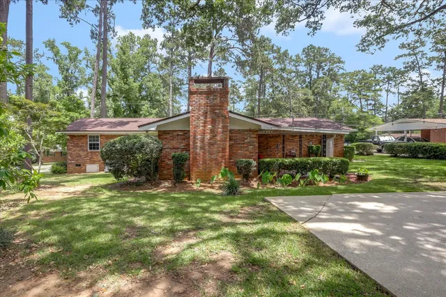 $2,150 | 1917 Sharon Road, Tallahassee, FL 32303