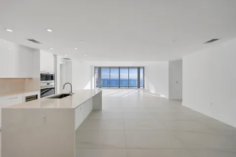 $2,999,000 | 153 North Seabreeze Boulevard, Unit 1001, Fort Lauderdale, FL 33304