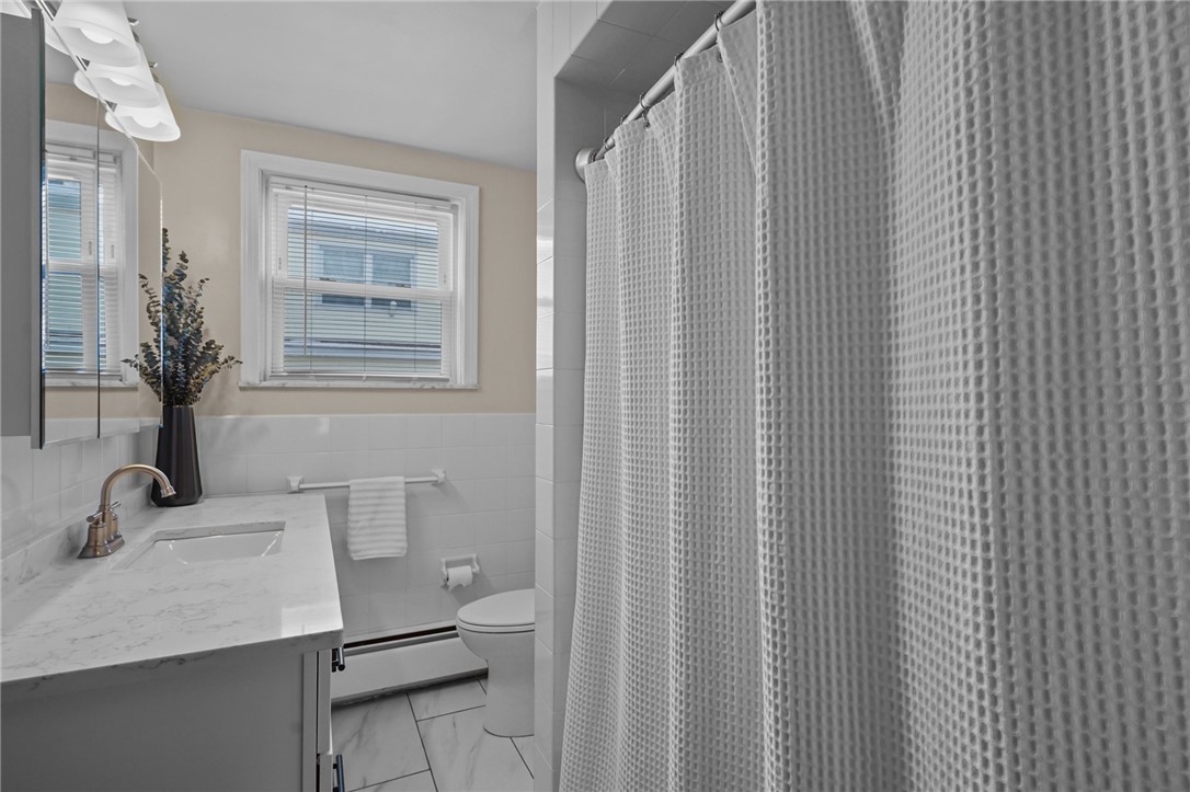 82 Lucille Street Providence, RI 02908 - Photo 27 of 50