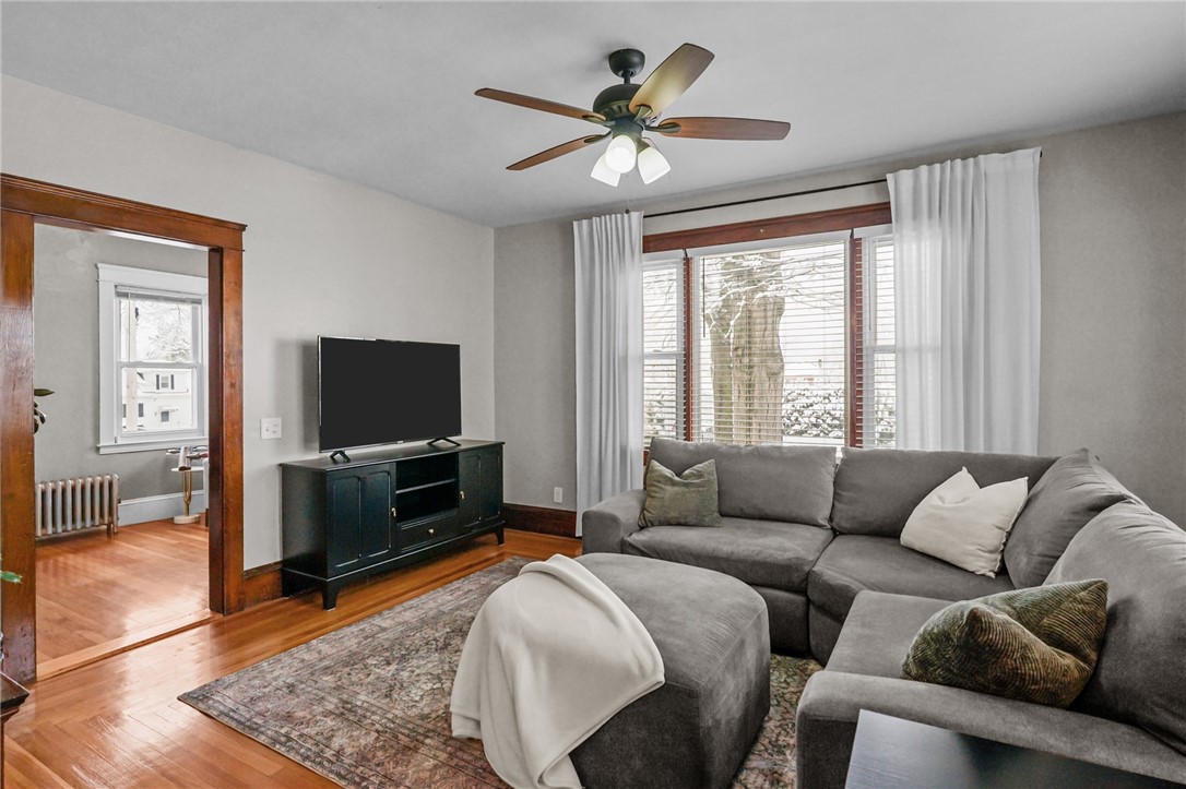 82 Lucille Street Providence, RI 02908 - Photo 10 of 50