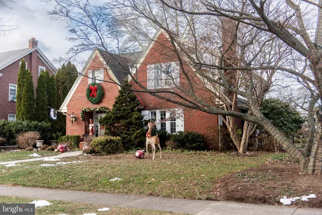 $1,325,000 | 147 Elm Avenue, Hershey, PA 17033