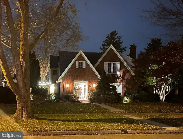 $1,325,000 | 147 Elm Avenue, Hershey, PA 17033